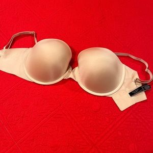 Strapless nude color